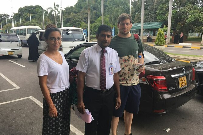 Private Transfer from Colombo Airport (CMB) to Colombo - Who should book this transfer?