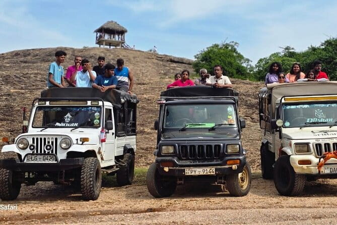 Safari Adventure in Minneriya national Park Sri Lanka - Why Minneriya works so well for a short safari