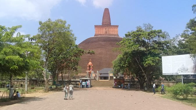 Sigiriya and Dambulla Day Tour from Kandy - What the $30 price really buys you