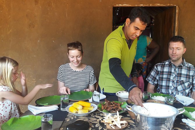 Sigiriya Cycle Tour: Explore Village Life in Sigiriya & Enjoy a Village Lunch - How the $52 group price works