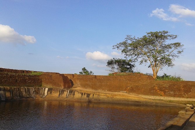 Sigiriya Day Tour - Dambulla Cave Temple - Why this Kandy day trip makes sense