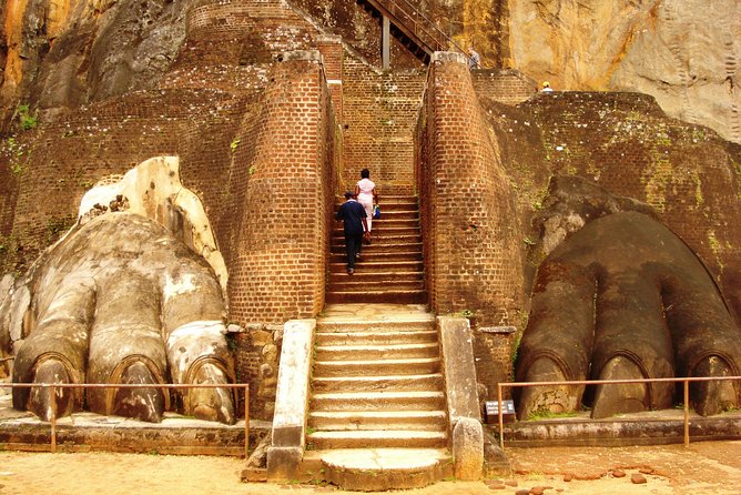 Sigiriya Day Tour from Colombo or Negombo by Private Car / Van - Who Will Enjoy This Best