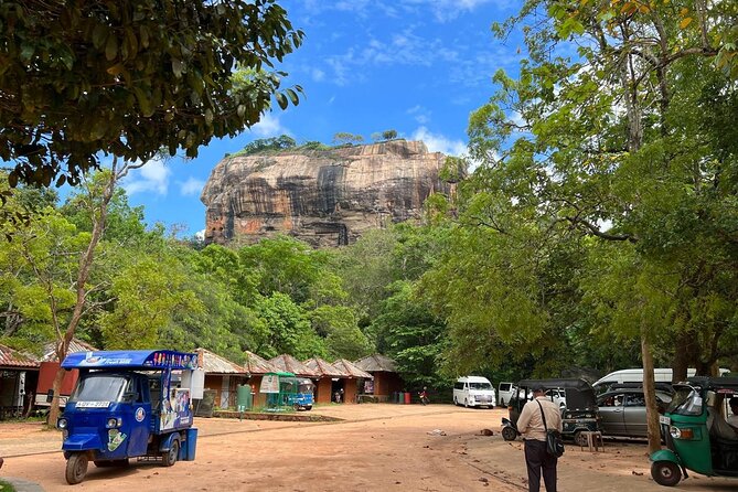 Sigiriya Fortress & Dambulla Day Tour From Colombo, Bentota Area - Climbing Sigiriya Rock Fortress in three hours