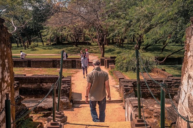 Sigiriya, Polonnaruwa & Dambulla "Trilogy" Day Tour from Colombo - Polonnaruwa, two hours among royal ruins