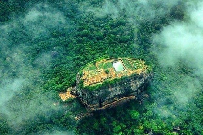 Sigiriya Rock and Dambulla Cave Temples from Negombo (All inclusive day tour) - Why this makes sense from Negombo