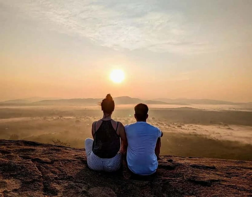 Sigiriya: Sigiriya or Pidurangala Sunrise/Sunset Hike - Hotel pickup from Dambulla, Kandalama, or Habarana