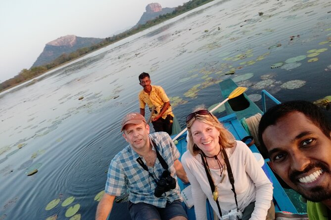 Sigiriya Sunrise/Sunset Guided Boat Ride - Choosing between the 5:30 a.m. sunrise and 4:30 p.m. sunset