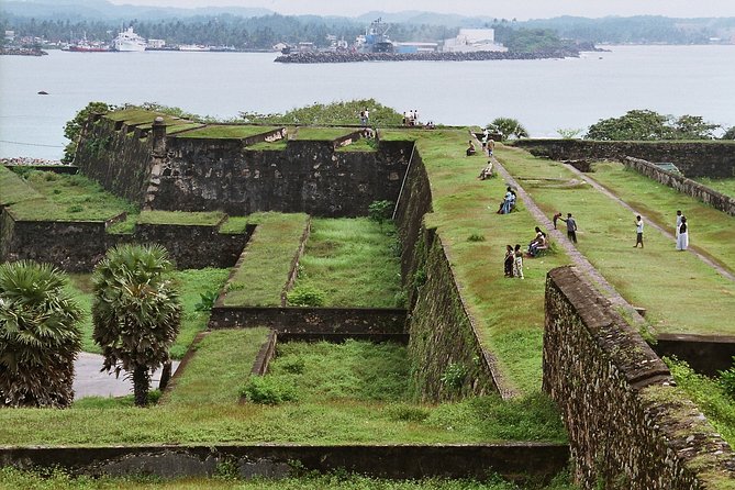 Southern Sri Lanka Sightseeing Day Trip From Colombo & Negombo - Rumassala’s Japanese Peace Pagoda
