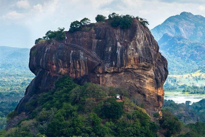 Sri Lanka 4 Day Private Tour - Should you book the Sri Lanka 4 Day Private Tour?