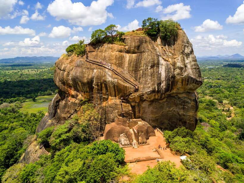 Sri Lanka: 5 Days Multi City Sightseeing Tour - Day 5: Udawalawe and the chance to see elephants