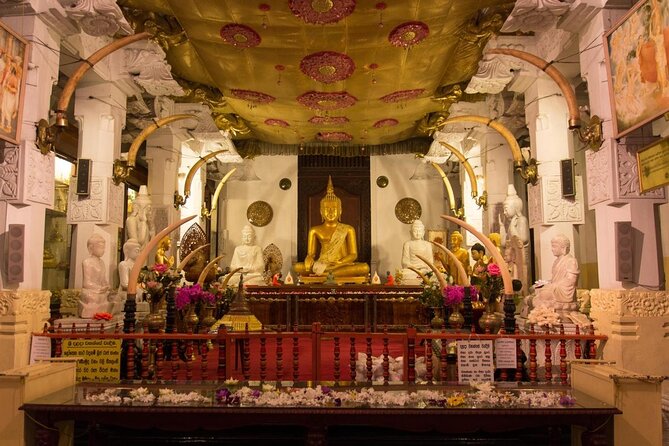 Sri Lanka Private Tour 8 days-Driver/vehicle/accommodation H/B - Day 2: Polonnaruwa and the old royal city