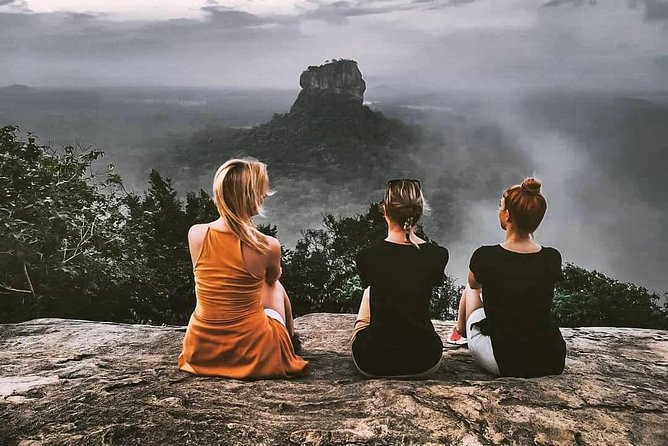 Sri Lanka tour itinerary . 6N/7D with driver, vehicle and H/B accommodations - Day 5: The famous Kandy to Ella train idea