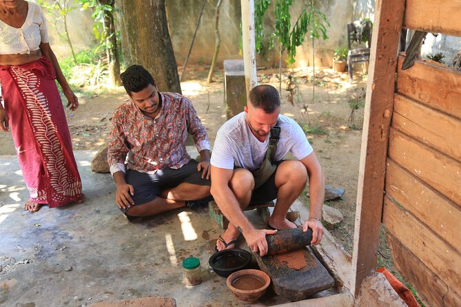 Stilt-Fishing Experience in Ahangama - Private Groups, Guide Support, and Timing
