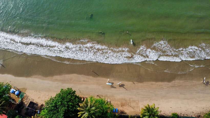 Surf School in Unawatuna, Galle - A good choice for families and mixed abilities