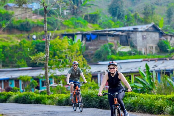 Tea Loops E-Biking - Temples, churches, and the human side of the route
