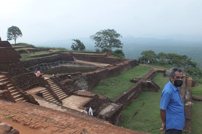 Throughout the Pearl Island in 14 Days - Climbing Sigiriya’s Lion Rock