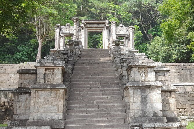 Tours and Transportation in Sri Lanka - Timing, Pickup, and Practical Details