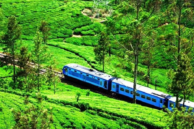 Train tickets from Kandy to Nuwara Eliya or Hatton Station - From Kandy station to the hill country