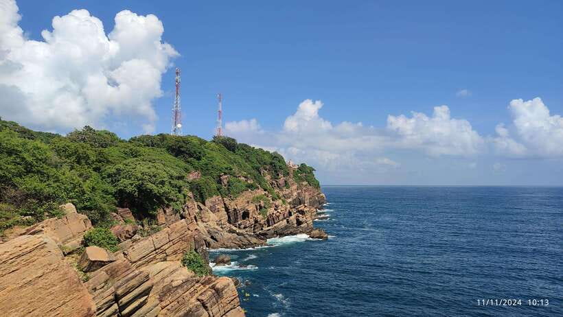 Trincomalee: City Tour with Koneswarm and Crocodile lake - Key points at a glance