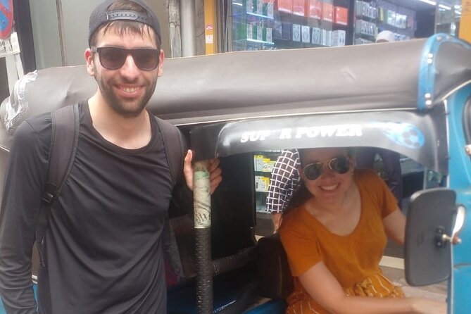 Tuk Tuk Private Tour Exploring Sri Lanka Capital of Colombo - Two temples show Colombo’s religious variety