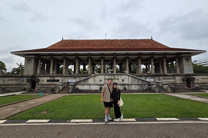 Tuk Tuk safari capital Colombo (Food and Entry Fees) Including - What this Colombo tuk-tuk tour is really designed to do