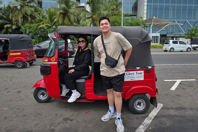 Tuk Tuk safari capital Colombo (Food and Entry Fees) Including - Gem mining and Ceylon tea