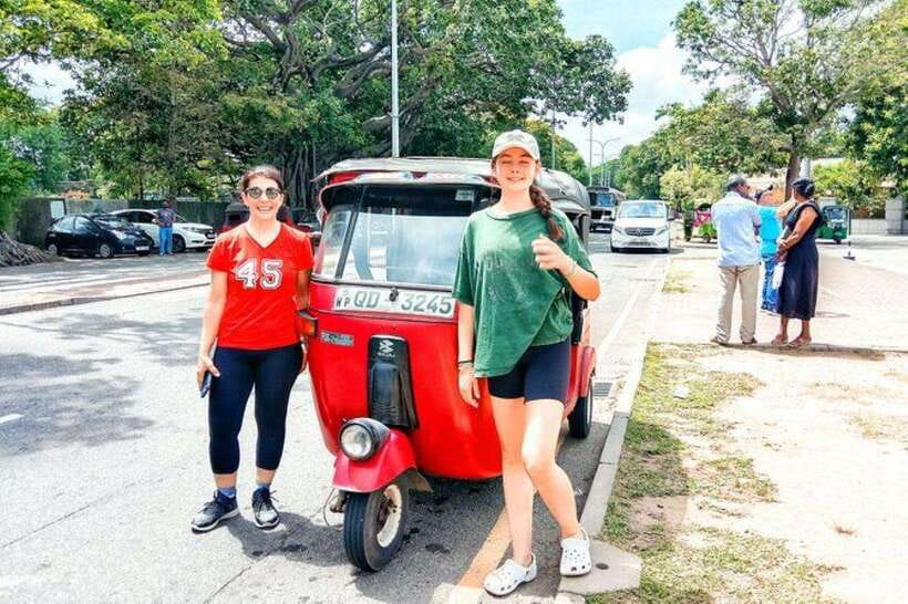 Tuk Tuk Tales of Colombo From Cruies - Seeing Colombo from an open-sided tuk-tuk