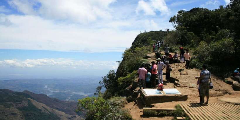 Visit Horton plains and Nuwara Eliya from Ella - The driver can make or break a long day