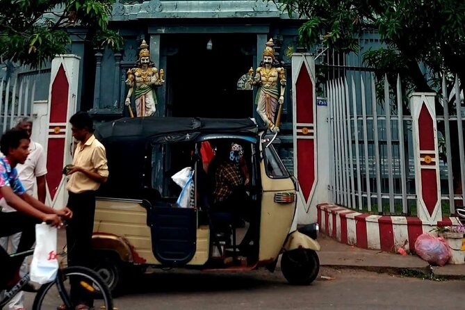 Visit Negombo by Scooty - All Inclusive - St. Mary’s Church and Negombo’s Catholic identity